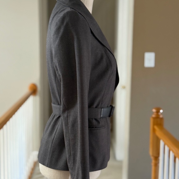 Calvin Klein Blazer In Gray, Belted Single-Breasted Size 2 - Picture 3 of 7